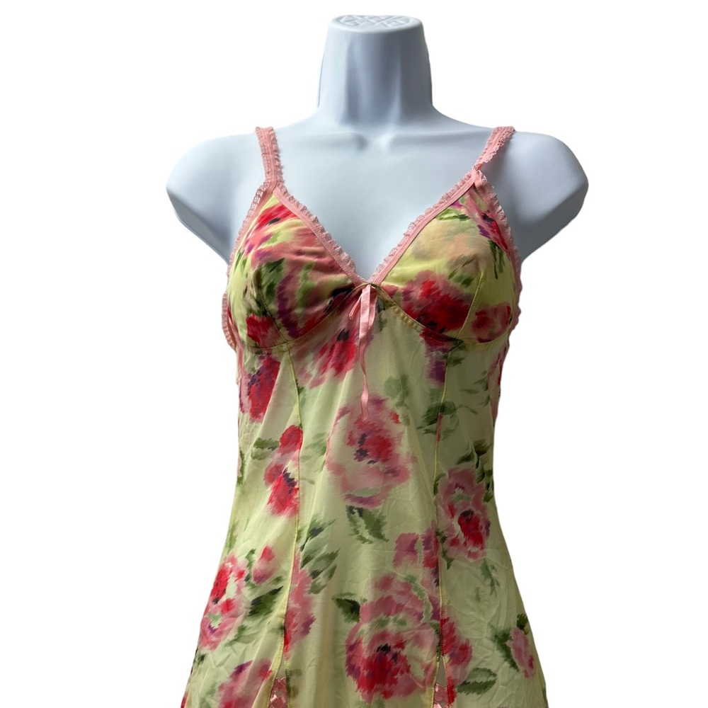 Jennifer Lopez Floral Intimate Sleep For Woman